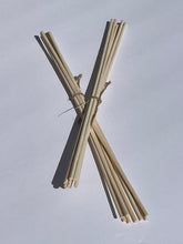 Load image into Gallery viewer, Natural Diffuser Reeds x 8